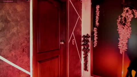 N A F online show from 11-06-25, 08:32