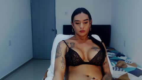 Natalia Duran online show from 12-14-24, 10:50