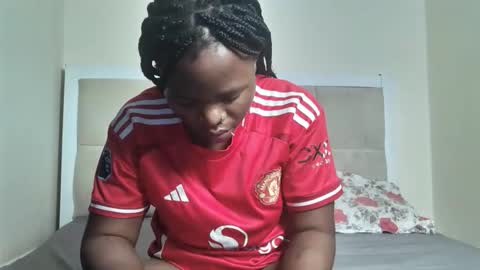 nina online show from 10-28-25, 06:54