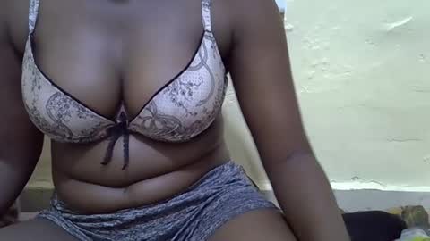 sexypeach98 online show from 01-06-26, 08:23