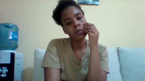 DOVY ACHIENG online show from 12-20-24, 11:21