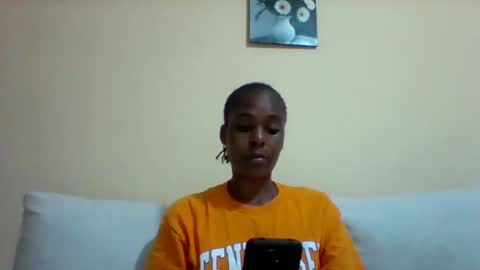 DOVY ACHIENG online show from 01-14-25, 07:21