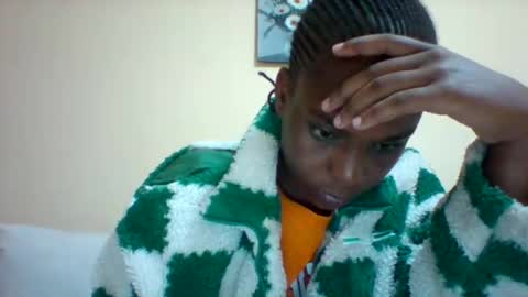 DOVY ACHIENG online show from 01-15-25, 05:19