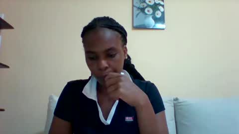 DOVY ACHIENG online show from 01-21-25, 09:13