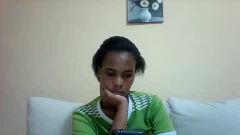 DOVY ACHIENG online show from 03-11-25, 08:31