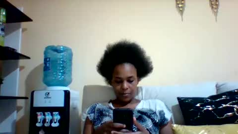 DOVY ACHIENG online show from 09-29-25, 10:42