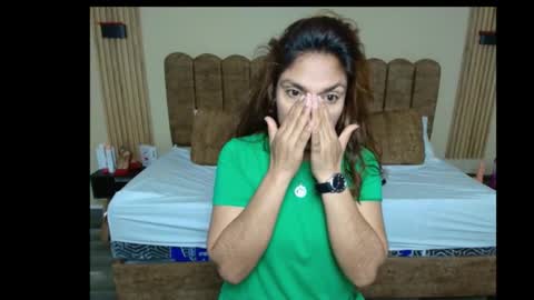 R A C H E L online show from 10-09-25, 11:52