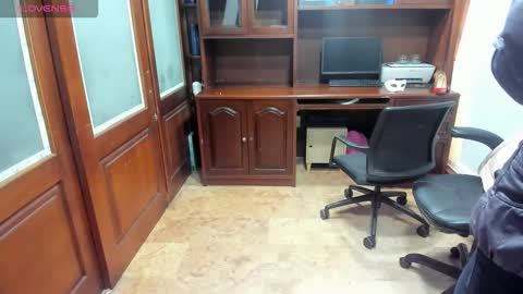 R A C H E L online show from 10-23-25, 12:04