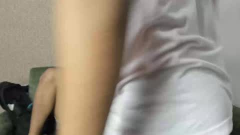 Snapshot of sexys_boys18 chatting on 01-21-25, 08:43 MATIAS-18 THIAHO -18 MAX-19 NICOKALY-19 CAIN-19 MOD ESTEBAN online show from 01-21-25, 08:43