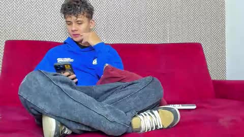 Snapshot of sexys_boys18 chatting on 02-10-26, 07:51 MATIAS-18 THIAHO -18 MAX-19 NICOKALY-19 CAIN-19 MOD ESTEBAN online show from 02-10-26, 07:51