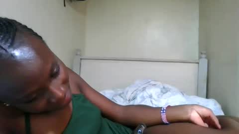 Snapshot of sexysanta50 chatting on 02-22-25, 03:36 sexysanta50 online show from 02-22-25, 03:36