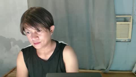 Snapshot of sexyseductionxx chatting on 01-12-25, 01:37 carl online show from 01-12-25, 01:37