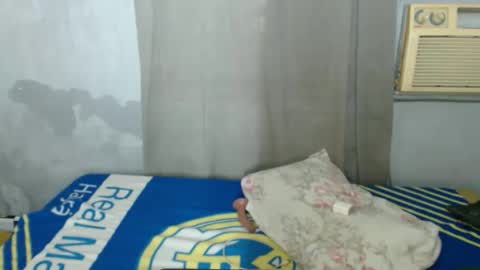 Snapshot of sexyseductionxx chatting on 09-10-25, 03:56 carl online show from 09-10-25, 03:56