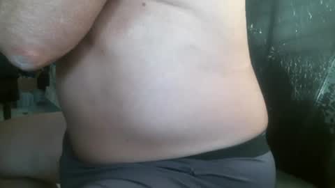 Snapshot of sexysilvercock chatting on 09-10-25, 12:16 sexysilvercock online show from 09-10-25, 12:16