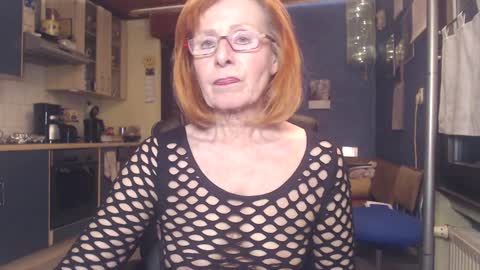 Silvie online show from 01-12-25, 02:41