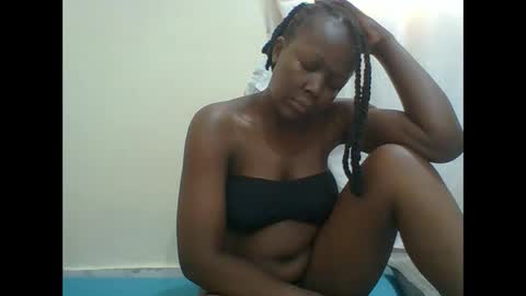 PAULINE online show from 11-01-25, 06:37