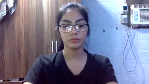 Xenaaa online show from 10-19-25, 08:53