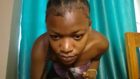 Snapshot of sexyylucyy chatting on 03-22-26, 09:23 sexyylucyy online show from 03-22-26, 09:23