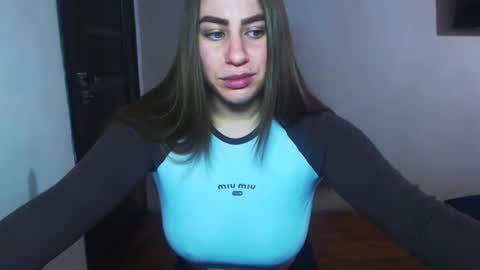 Yuliia online show from 12-16-25, 09:58