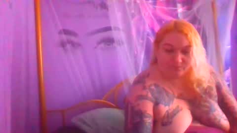 SexyZannaRose69 online show from 11-02-25, 04:31