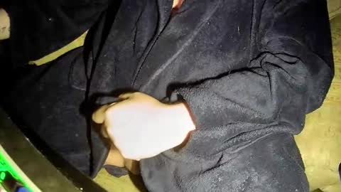 Snapshot of sexzilla15 chatting on 03-15-26, 07:25 no face online show from 03-15-26, 07:25