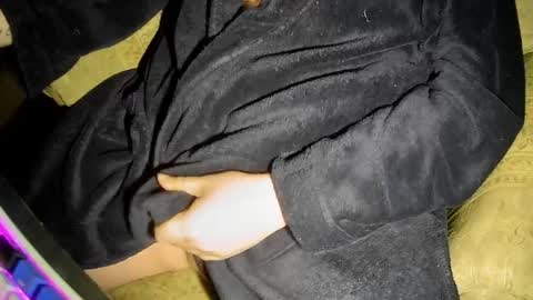 Snapshot of sexzilla15 chatting on 04-03-26, 05:27 no face online show from 04-03-26, 05:27