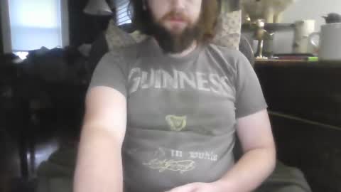 Snapshot of sg556 chatting on 10-24-25, 11:50 Gee online show from 10-24-25, 11:50