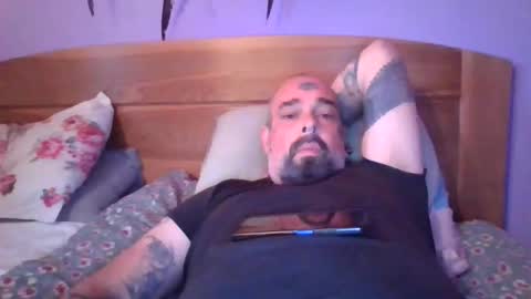 Snapshot of shadinray chatting on 11-06-25, 02:07 shadinray online show from 11-06-25, 02:07