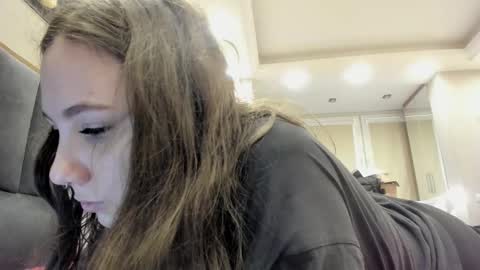 Snapshot of shadow_raffi chatting on 03-09-25, 02:43 shadow_raffi online show from 03-09-25, 02:43