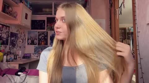 shaecatalina online show from 04-17-26, 09:56