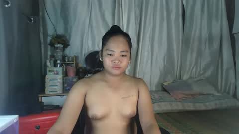 Snapshot of shainhot2006 chatting on 09-16-25, 02:12 shainhot2006 online show from 09-16-25, 02:12