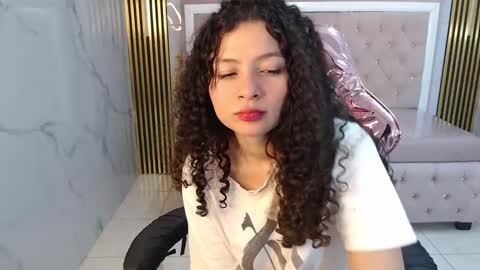 Shalon  online show from 12-17-24, 04:11