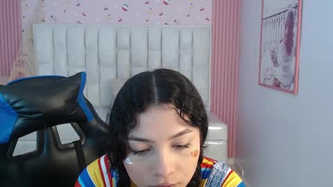 Snapshot of shalon_diaz_sub chatting on 10-16-25, 02:07 Shalon online show from 10-16-25, 02:07