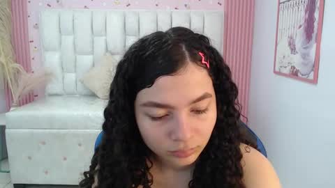 Snapshot of shalon_diaz_sub chatting on 11-15-25, 01:40 Shalon online show from 11-15-25, 01:40