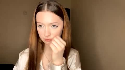 Snapshot of shamikabrandenburg chatting on 02-10-26, 09:57 Sofi online show from 02-10-26, 09:57