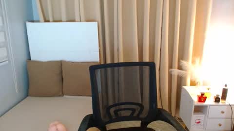 Snapshot of shanaiamiraclets chatting on 03-01-25, 08:02 miraclets online show from 03-01-25, 08:02