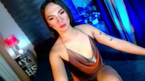 MISS SHANE online show from 10-17-25, 08:44