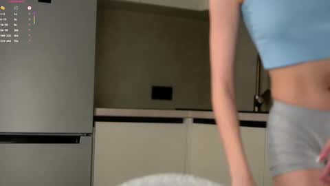 Emmy online show from 11-23-25, 01:05