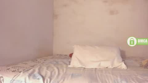 Danna online show from 12-04-25, 01:53