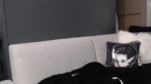 Shannon07 online show from 12-22-24, 02:28