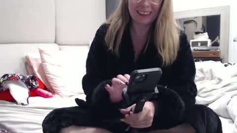 Shannon07 online show from 01-04-25, 01:10