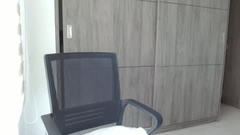 Snapshot of shannon_stonnee33 chatting on 12-12-24, 05:37 you shannon online show from 12-12-24, 05:37