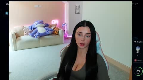 Shanmais online show from 10-17-25, 11:57