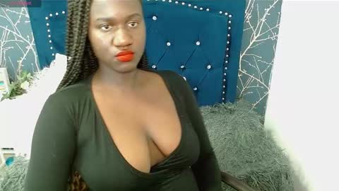 shanntall_tk online show from 02-13-25, 06:05