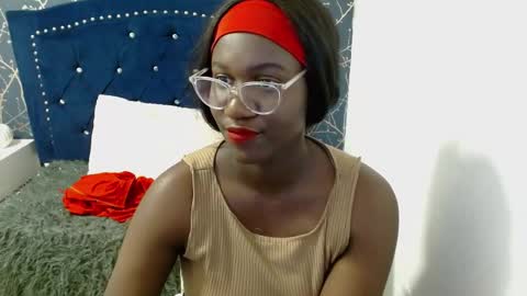 shanntall_tk online show from 03-11-25, 06:52