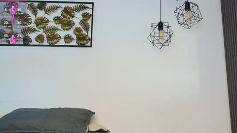 SHANON online show from 11-18-25, 12:09