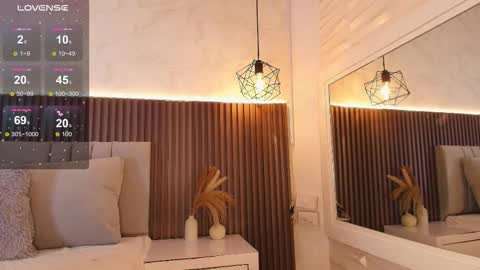 SHANON online show from 11-30-25, 11:03