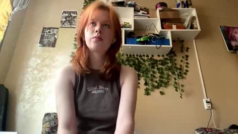 Kristin online show from 10-06-25, 06:44