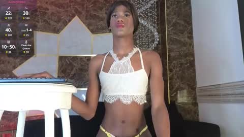 Snapshot of shantal_chocolet chatting on 09-26-25, 01:48 Shantal Chocolet  online show from 09-26-25, 01:48
