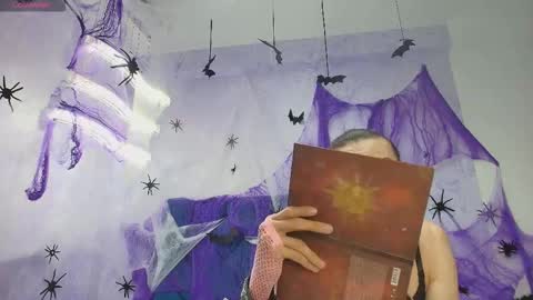 Snapshot of shantala_nastasiia chatting on 11-01-25, 12:51 shantala nastasiia online show from 11-01-25, 12:51